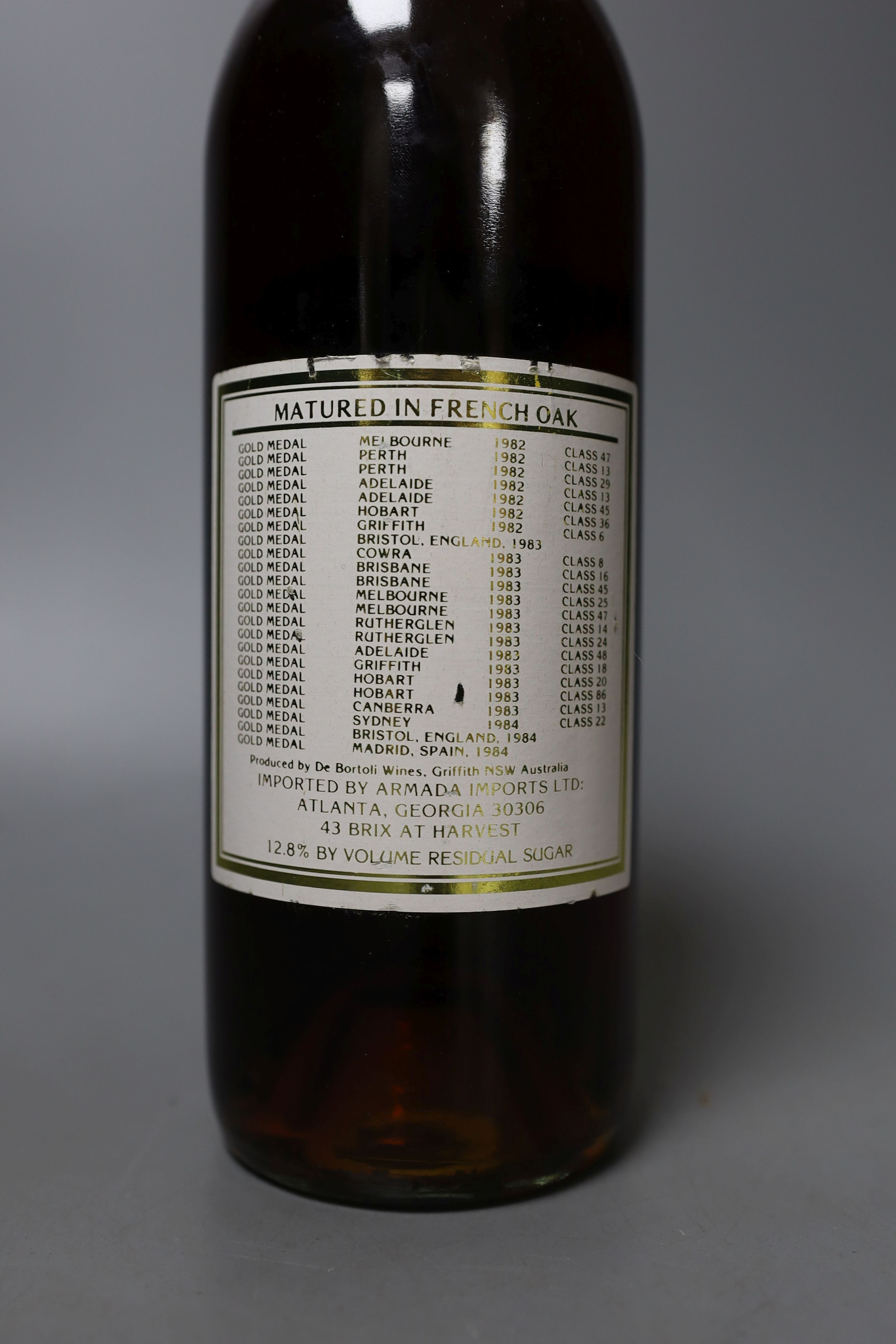 A bottle of De Bortoli Sauternes (Noble One) Botrytis Semillion - Yarra Valley, the first vintage 1982 75cl